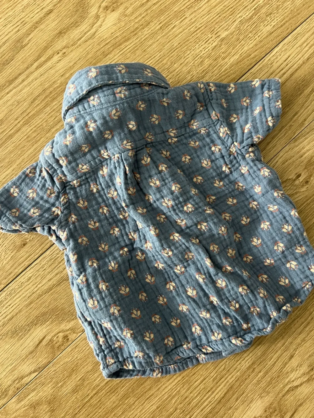 Carter's Blue Short-Sleeve Button Down Shirt Size Newborn